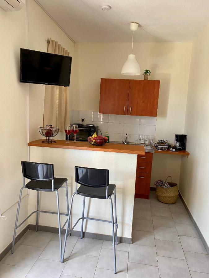 Lemon Tree Apartments A D อาร์กอสโตลี ภายนอก รูปภาพ